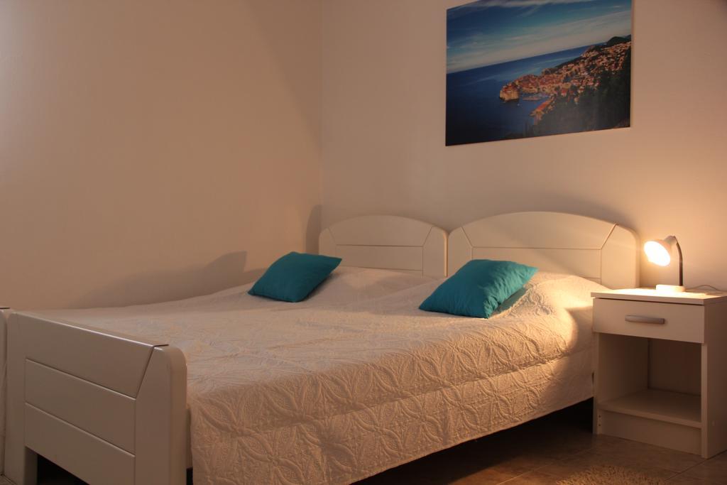 Apartments Nika 米利尼 外观 照片